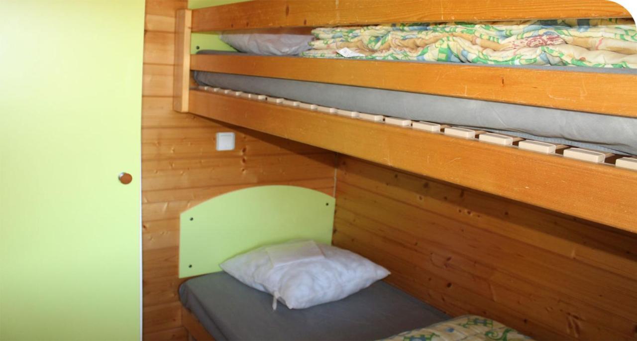Camping Onlycamp Pierre & Sources Volvic Kültér fotó